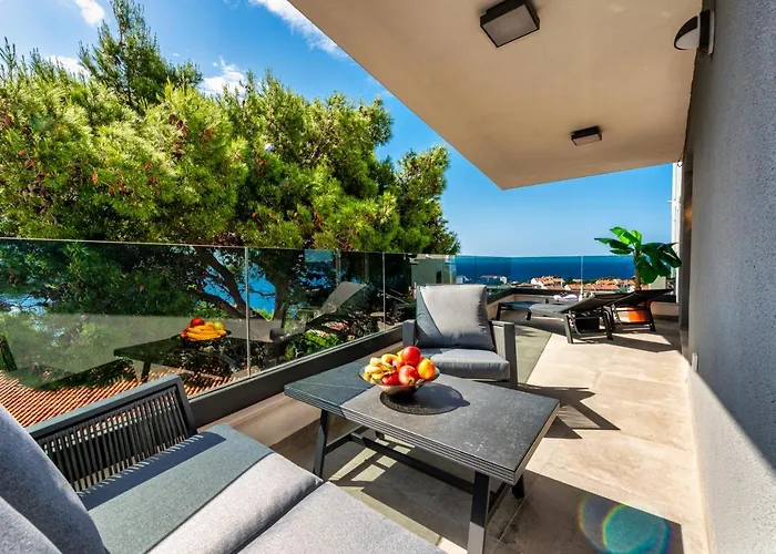 Luxury Apartment Marangun