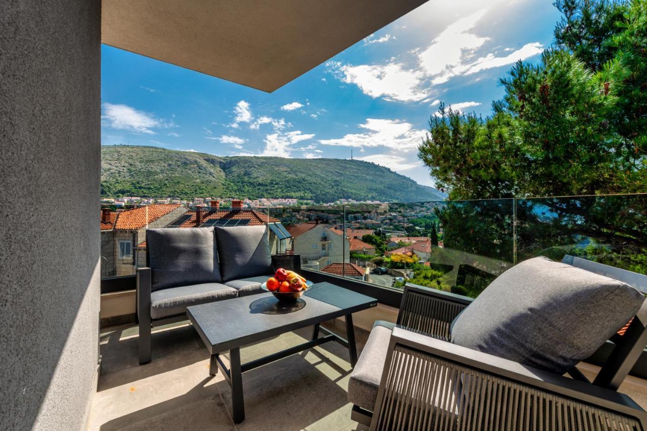 Luxury Marangun