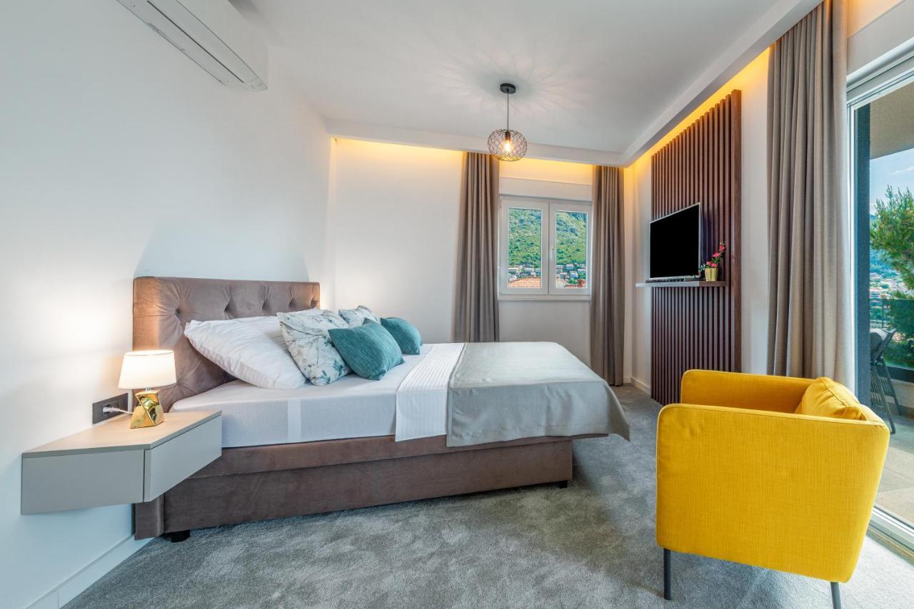 Luxury Marangun