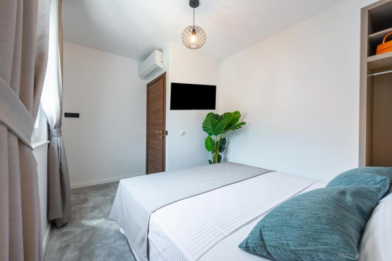 Luxury Marangun *